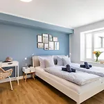 Prora - Apartment Mit Balkon - Beachfront 公寓 宾茨