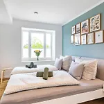 Prora - Apartment Mit Balkon - Beachfront 公寓 宾茨