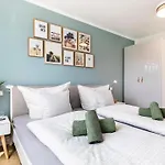 Prora - Apartment Mit Balkon - Beachfront Apartamento